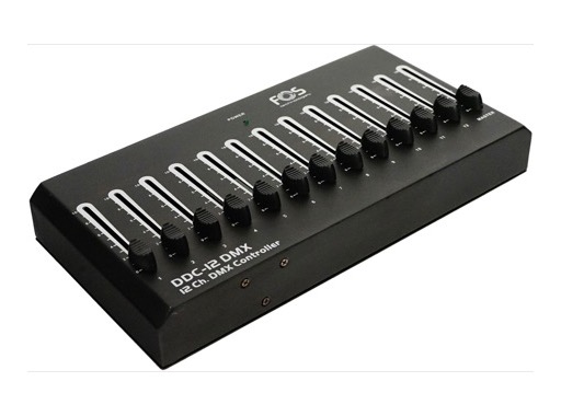 Console manuelle 12 circuits + 1 Master