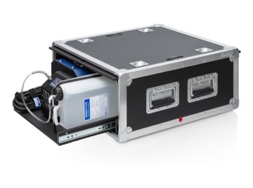 Unique Cased Machine &agrave; brouillard Unique 2.1 en flight case touring + 5 l de liq
